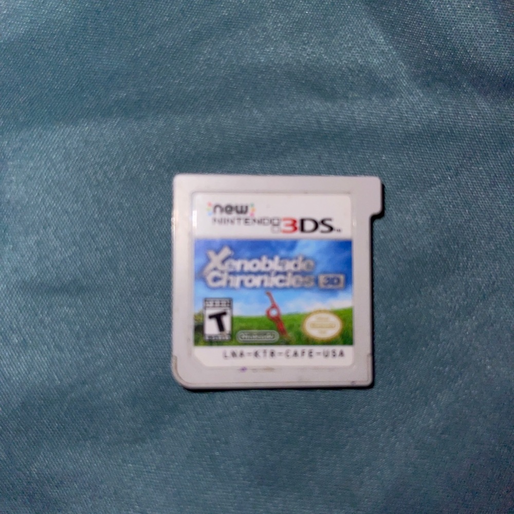 New 3dsxl xenobalde chronicles game 🙃💚